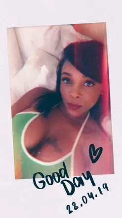 OnlyFans cuenta u285458028 header 2