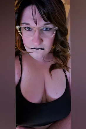 OnlyFans cuenta glittery_steph avatar 1
