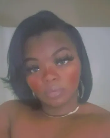 OnlyFans account  pxssypoppinbarbie header 2