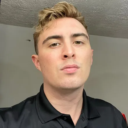 OnlyFans account  ashspreadem avatar 1