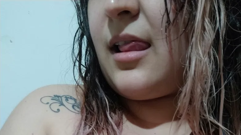 OnlyFans account  ginnylucero21 header 2