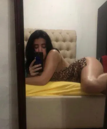 OnlyFans account  comeseeaddy header 2