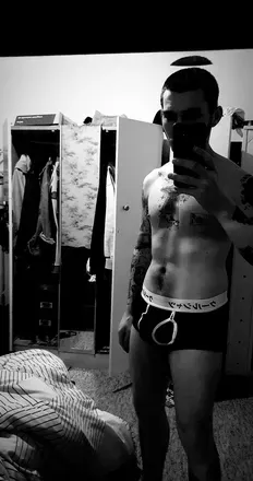 OnlyFans account  nikkiboi avatar 1