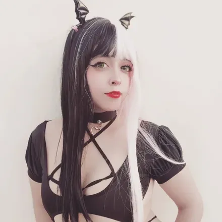 OnlyFans cuenta kemyflower avatar 1