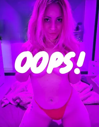 OnlyFans account  every.day header 2