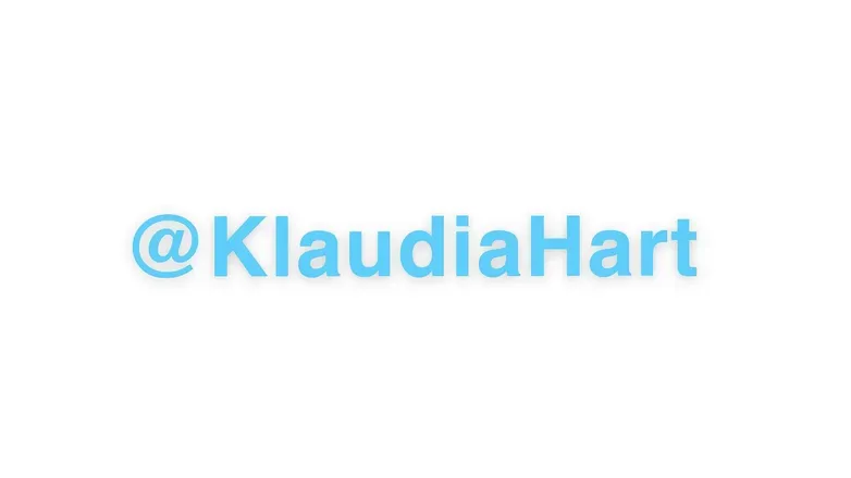OnlyFans cuenta klaudiahart header 2