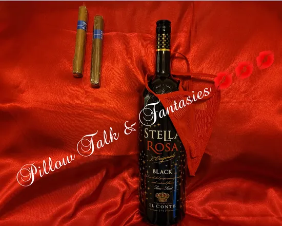 OnlyFans cuenta pillowtalkandfantasies header 2