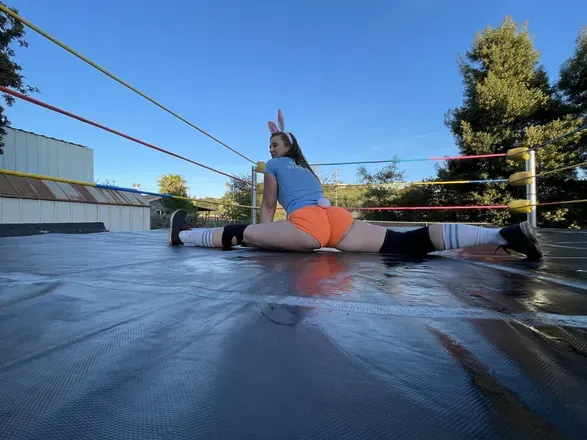 OnlyFans cuenta buttwrestling header 2