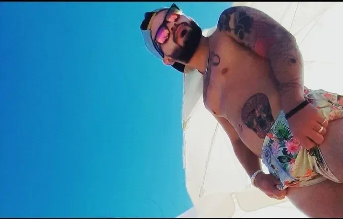 OnlyFans account  ffadrian avatar 1