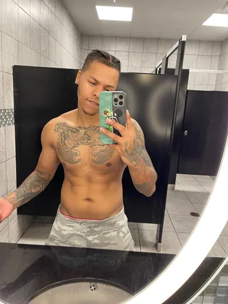 OnlyFans cuenta bigdawgderrick header 2