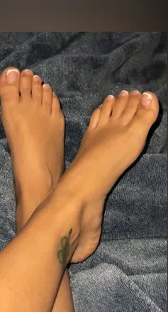 OnlyFans cuenta mynerva avatar 1