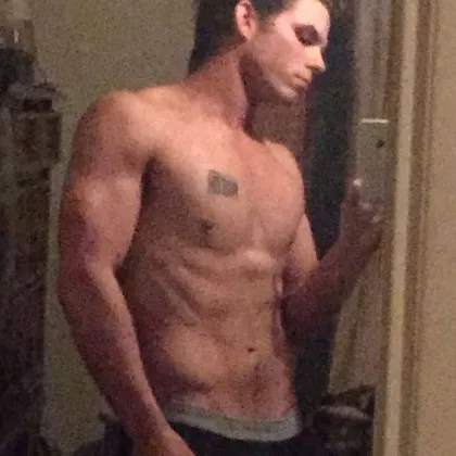 OnlyFans cuenta daddy_tarzan header 2
