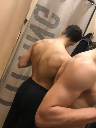 OnlyFans account  esoes1 header 2