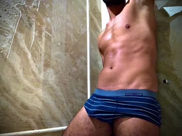 OnlyFans account  magic_d92 header 2