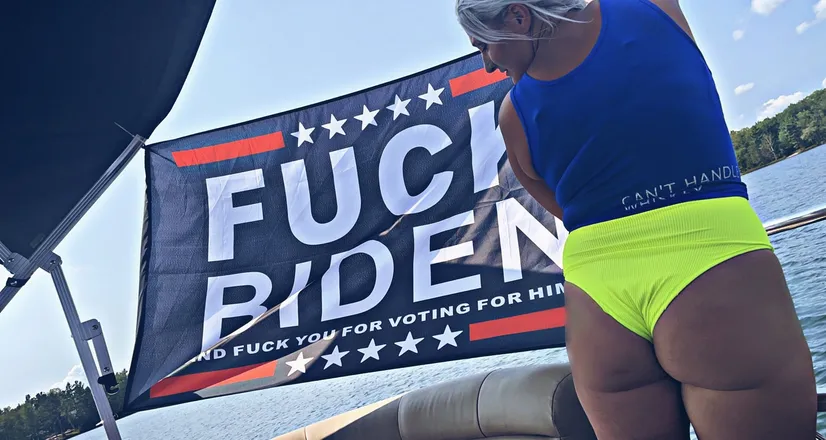 OnlyFans cuenta blue_oak header 2