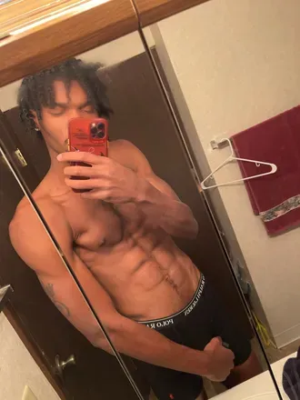 OnlyFans cuenta roycexrosee avatar 1
