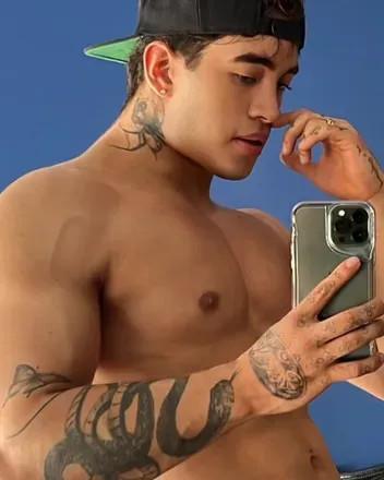 OnlyFans account  moisesx0 avatar 1