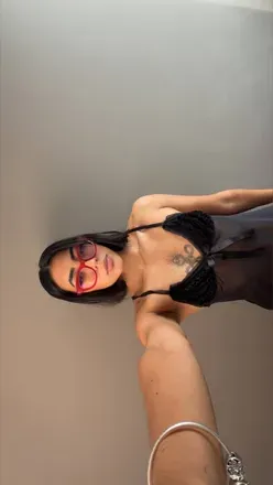 OnlyFans cuenta kristareyesofi header 2