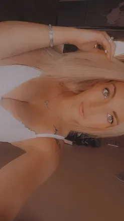 OnlyFans cuenta meganparker98 avatar 1