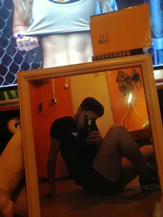 OnlyFans cuenta nicolasfte header 2