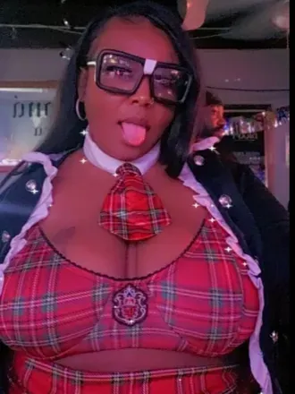 OnlyFans account  theplump1 avatar 1