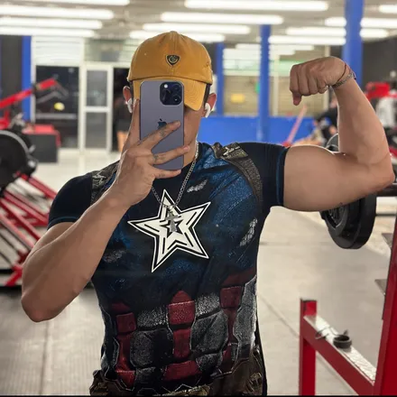 OnlyFans cuenta luis_fer99 header 2