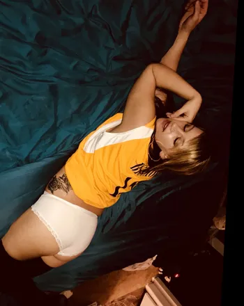 OnlyFans account  nicole93baby header 2