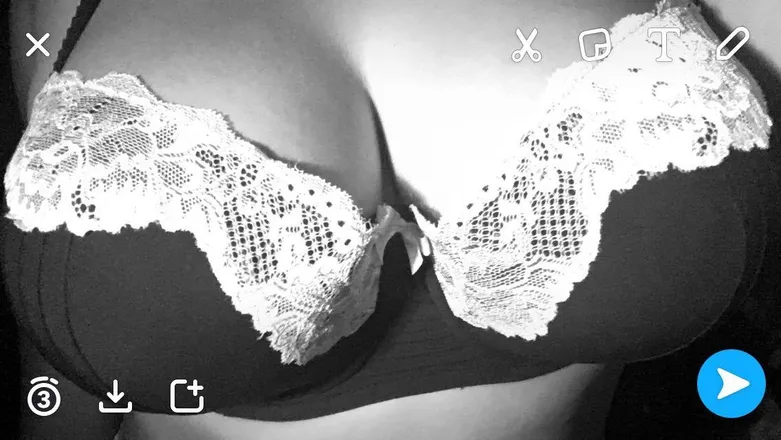 OnlyFans cuenta cxlibxbe24 header 2
