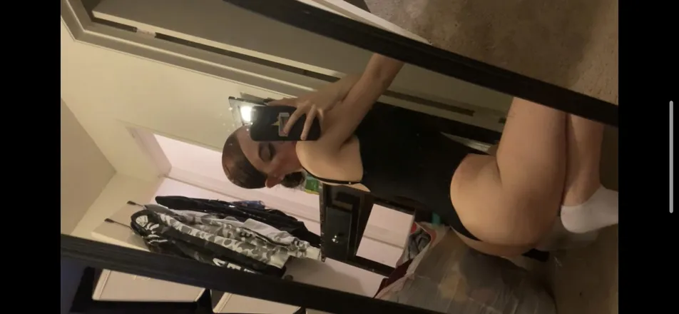 OnlyFans cuenta tinasnoowwww header 2