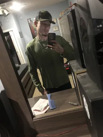OnlyFans account  dylan0895 avatar 1