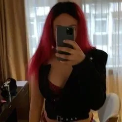 OnlyFans account  elsaundersx avatar 1