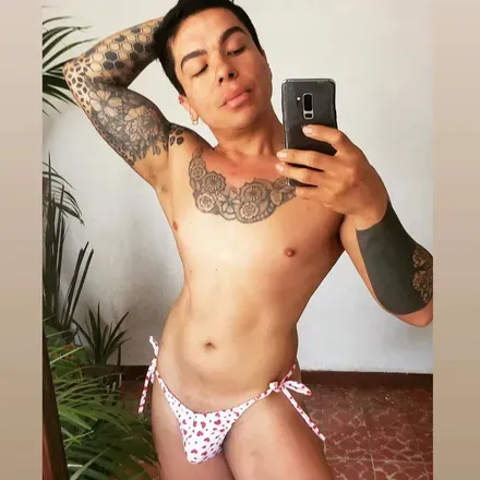 OnlyFans account  sebastianllira avatar 1
