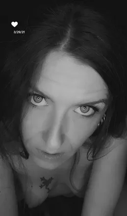OnlyFans account  evirivers header 2