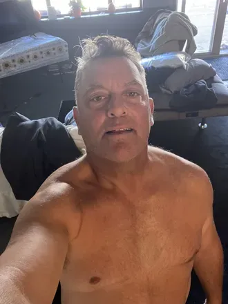 OnlyFans account  plusonerik avatar 1