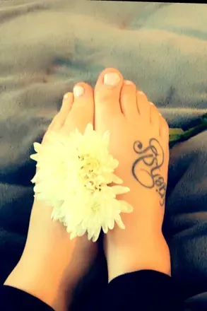 OnlyFans cuenta littleprettyfeet01 avatar 1
