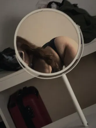 OnlyFans cuenta scarlet_babevip header 2