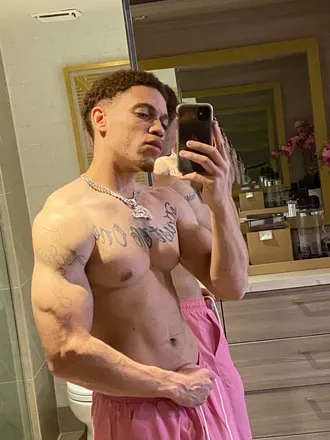 OnlyFans cuenta homepagepapi avatar 1
