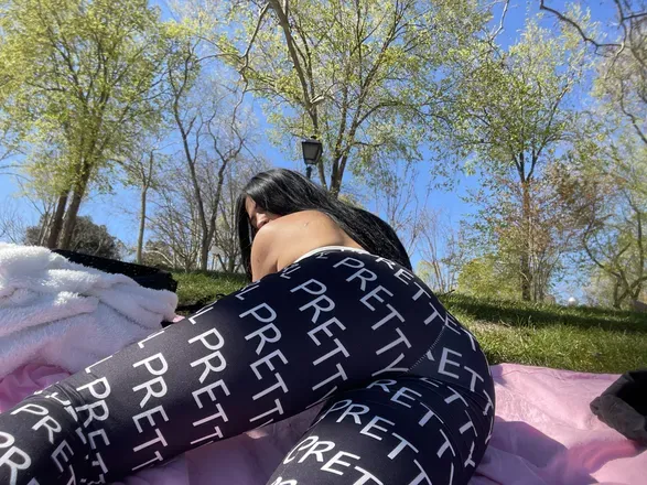 OnlyFans cuenta paolaquiroz header 2