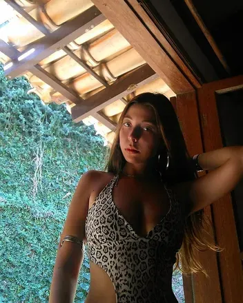 OnlyFans cuenta flora_br avatar 1