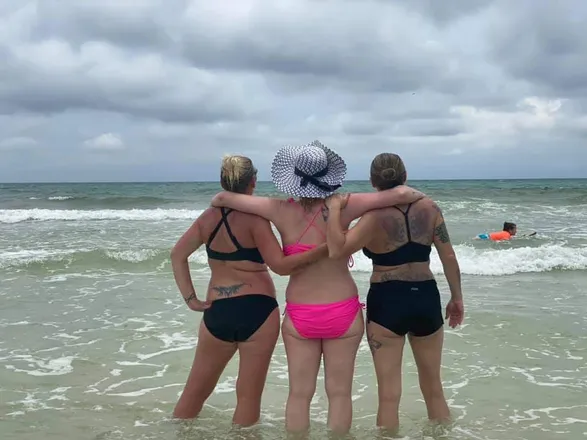 OnlyFans account  andidee header 2