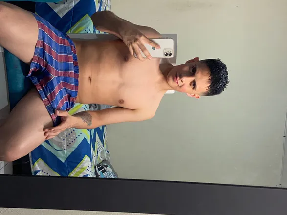 OnlyFans cuenta tian0 header 2