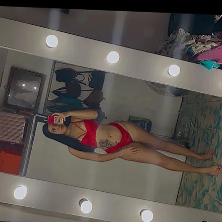 OnlyFans cuenta sayurisc header 2