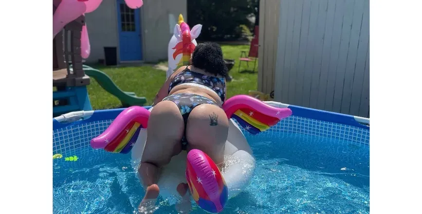 OnlyFans cuenta prettymamaaaa header 2