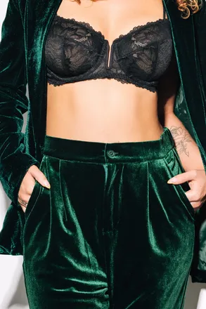 OnlyFans cuenta lovlyeo header 2