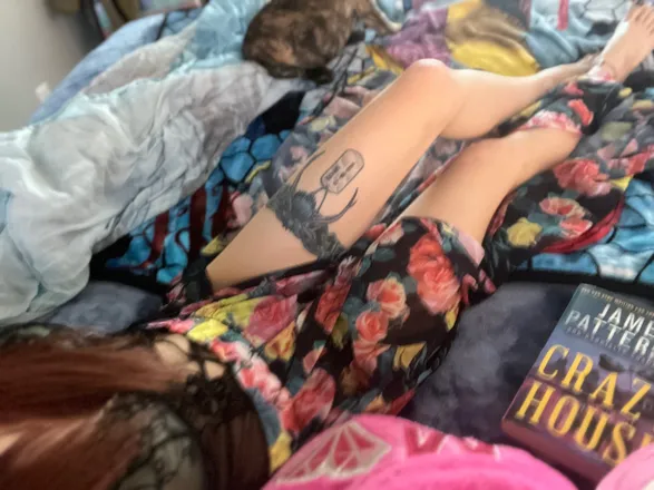 OnlyFans cuenta divinevenom header 2