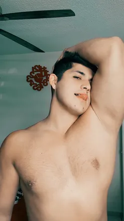 OnlyFans cuenta richiegl94 header 2