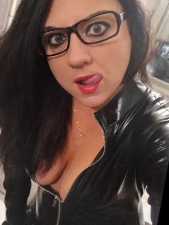 OnlyFans cuenta duchessfaymous83 header 2