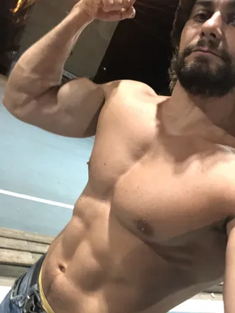 OnlyFans cuenta u186742861 header 2