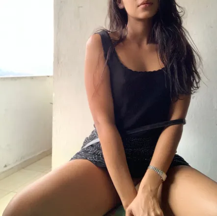 OnlyFans cuenta cristina.mar header 2