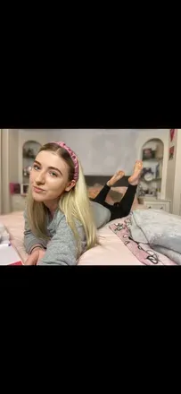 OnlyFans cuenta goddess_kayleigh header 2